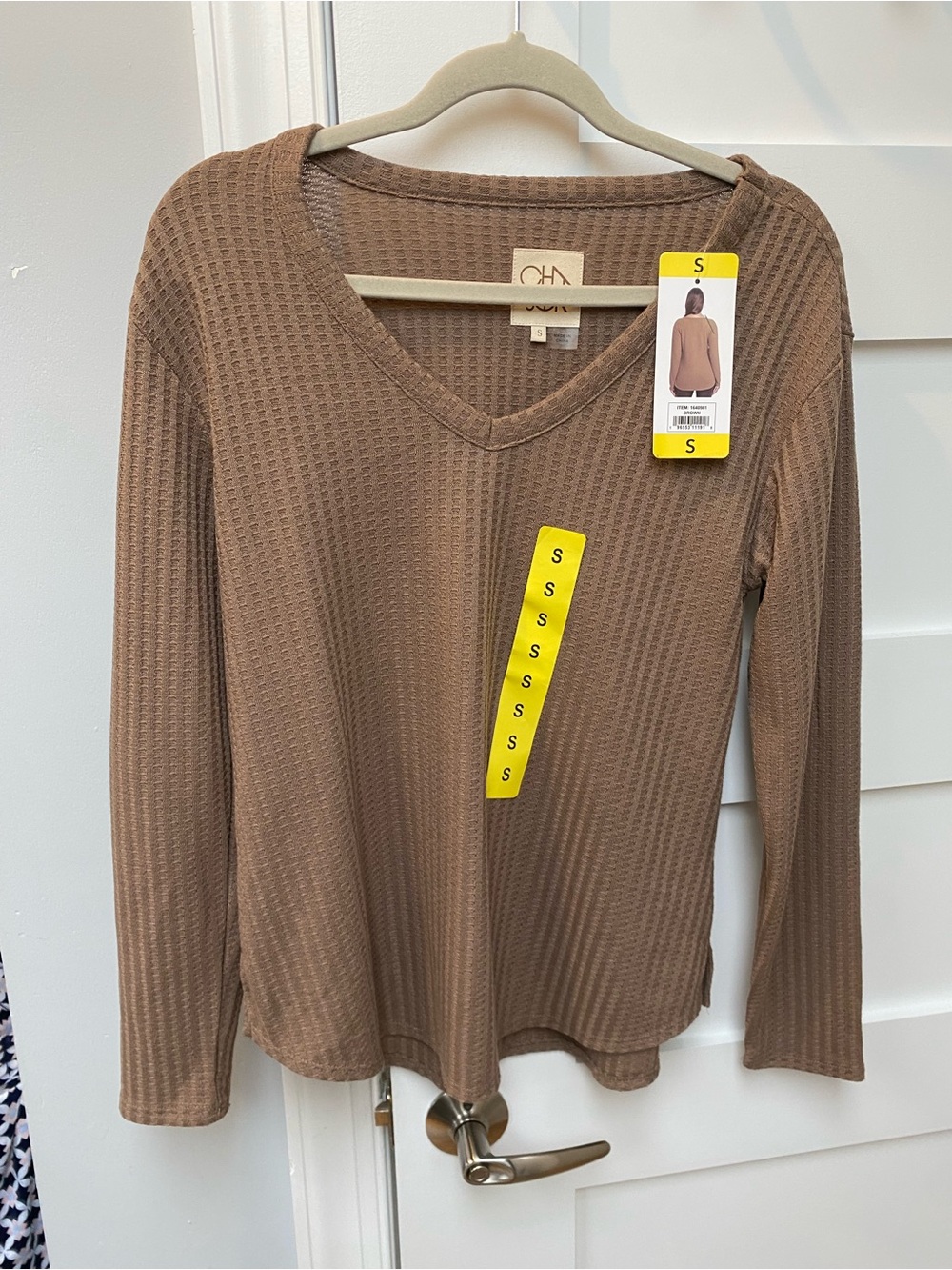 Chaser light brown thermal long sleeve basic size small top